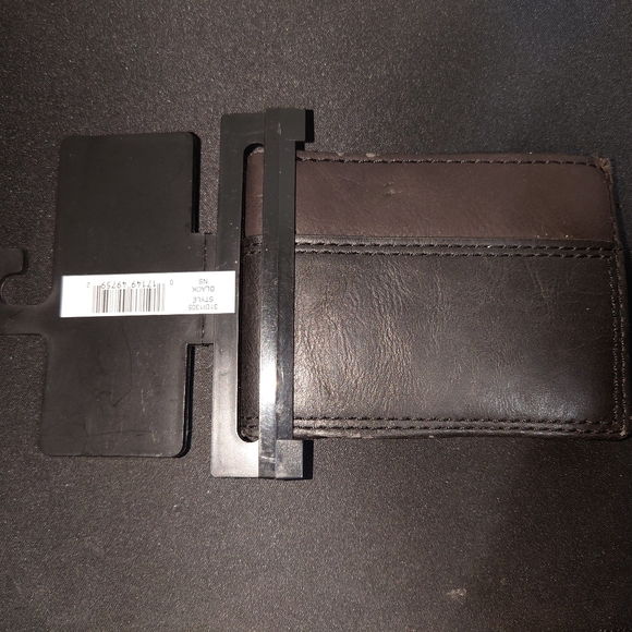 NEW Dickies bifold wallet - Picture 3 of 4